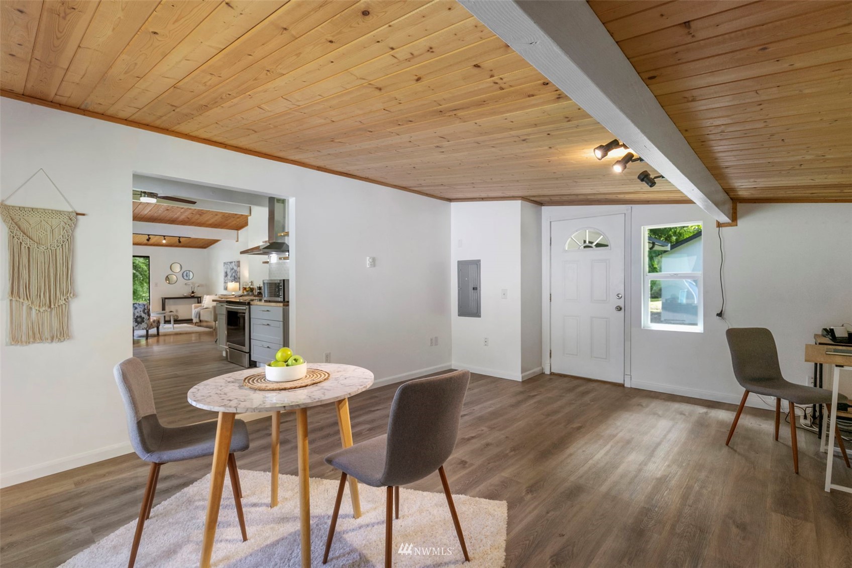 9193 Banner Road Southeast Port Orchard, WA 98367 - Photo 11 of 35 Gallery Image 11