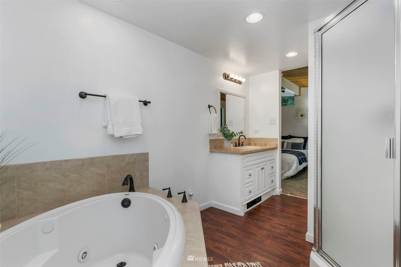 9193 Banner Road Southeast Port Orchard, WA 98367 - Photo 16 of 35 Gallery Image 16