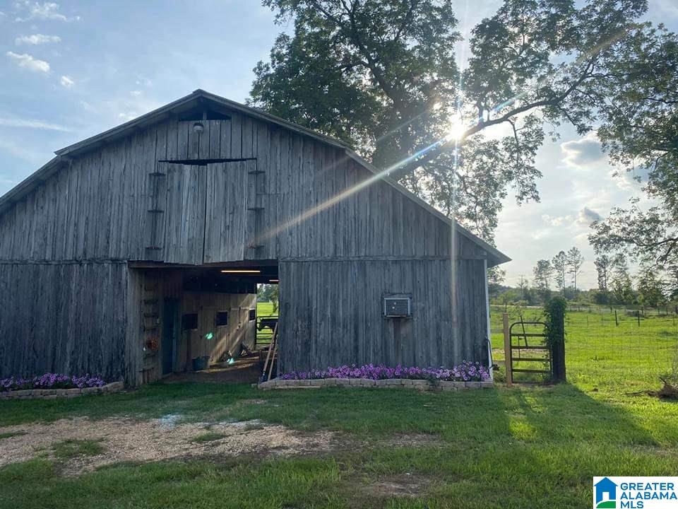 631 County Road 16 Clanton, AL 35045 - Photo 15 of 41