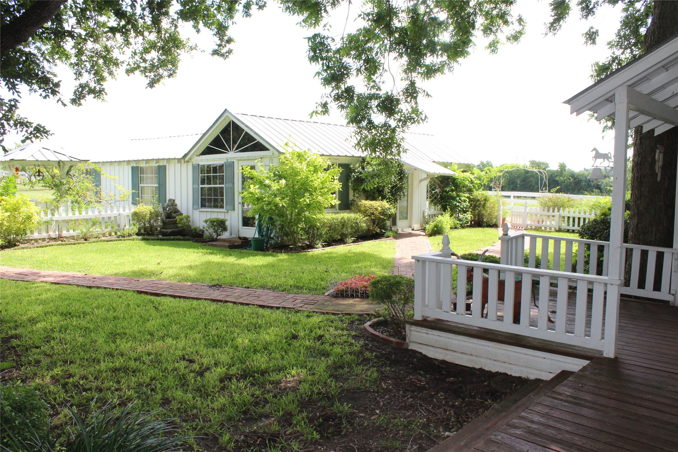 14808 Whitman Road Washington, TX 77880 - Photo 16 of 19