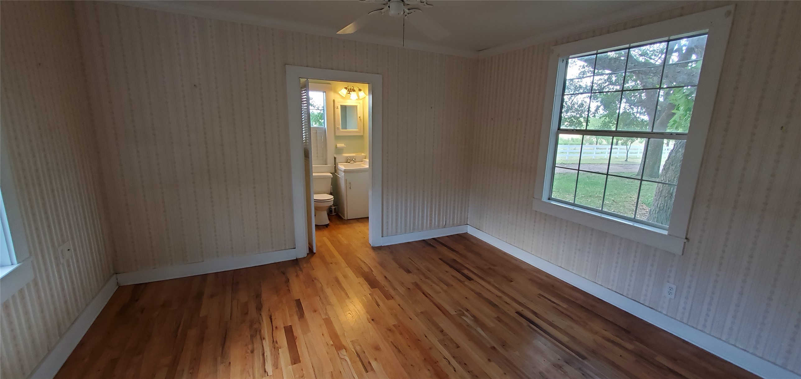 14808 Whitman Road Washington, TX 77880 - Photo 10 of 19