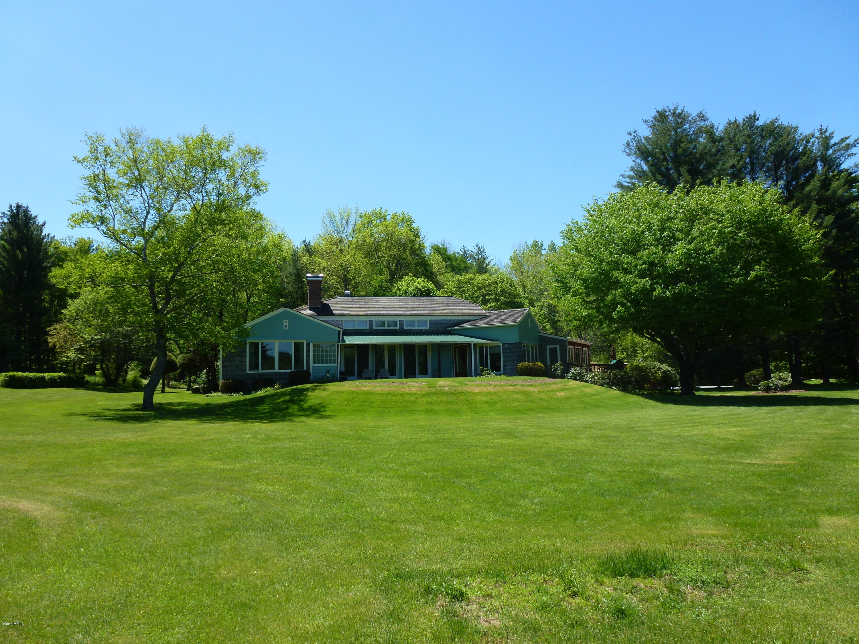 912 Cold Spring Road Williamstown, MA 01267 - Photo 1 of 36 912 Cold Spring Rd (5)