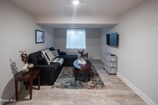 $459,000 | 48 Anthony Place, Ballston, NY 12020