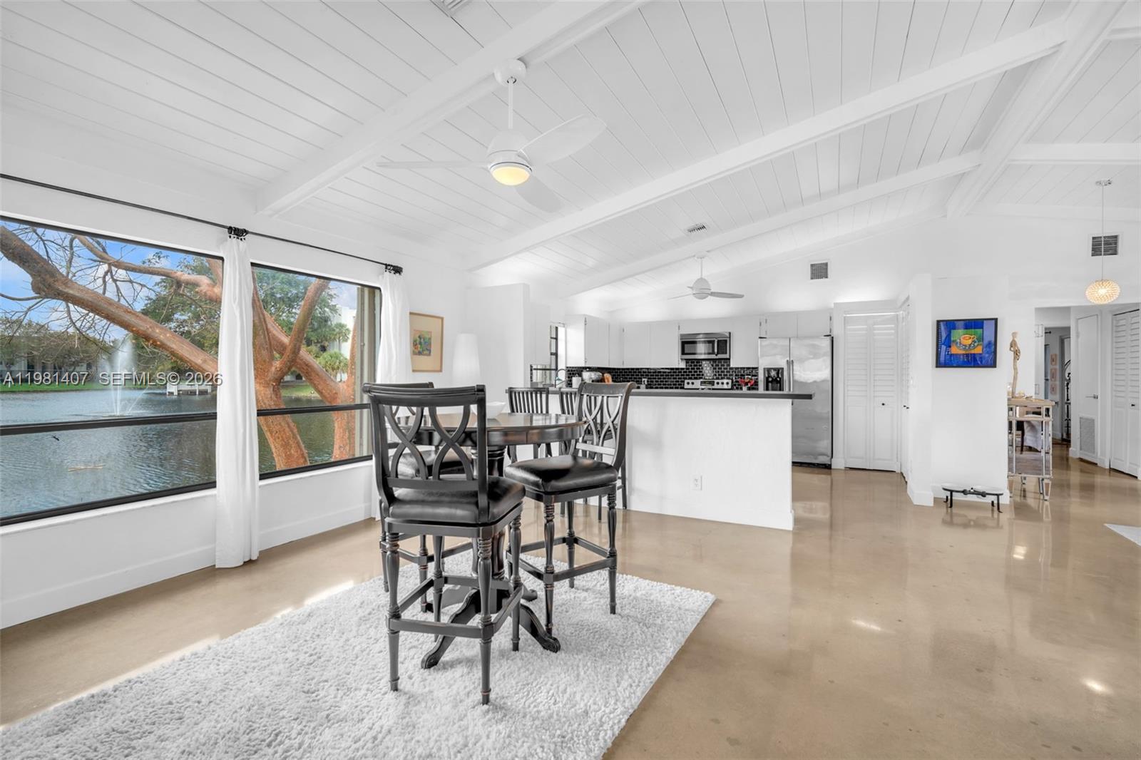 211 Southwest 87th Terrace Plantation, FL 33324 - Photo 22 of 54