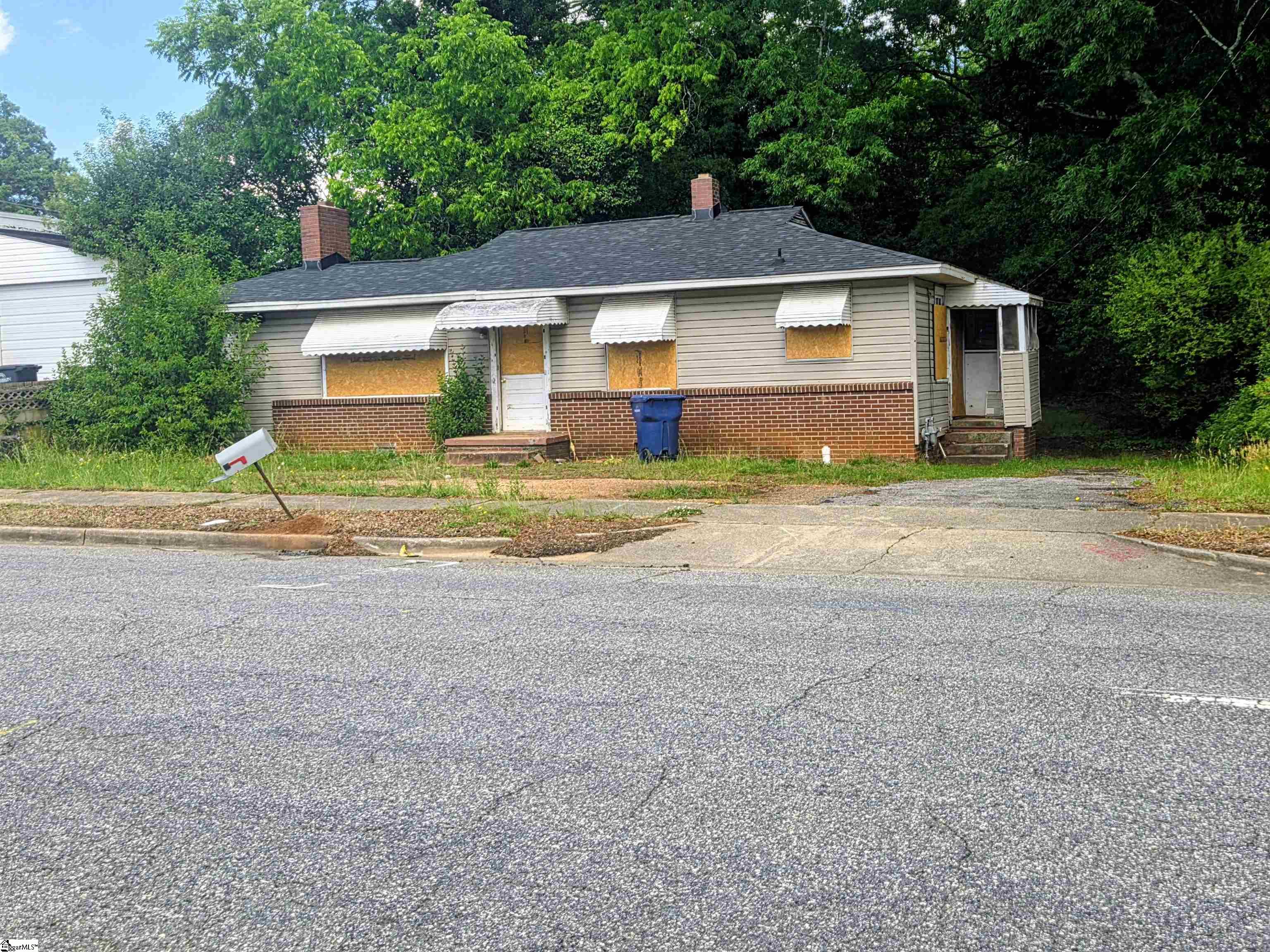 1503 South Murray Avenue Anderson, SC 29624 - Photo 2 of 2