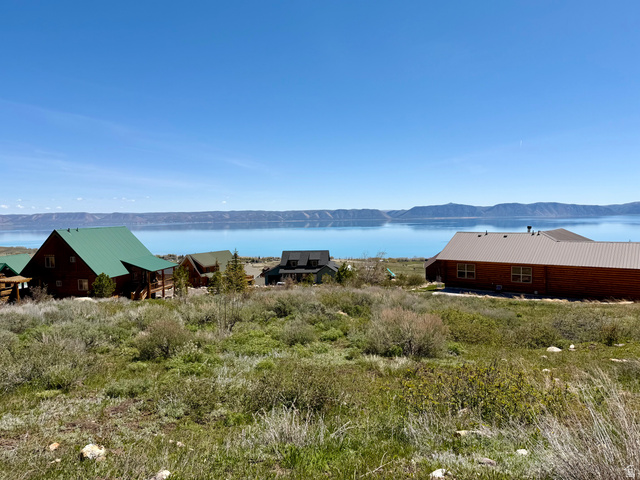 248 Canyon Ridge Way, Unit 518 Fish Haven, ID 83287 - Photo 5 of 12 Water view featuring mountains
