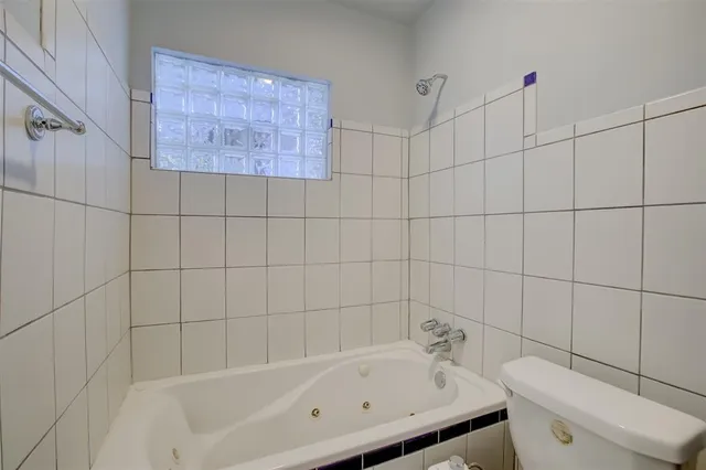 $3,400 | 3140 Northeast 9th Avenue, Pompano Beach, FL 33064