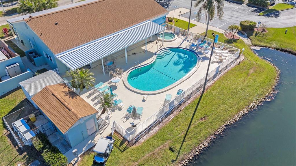 70 Mockingbird Lane Ellenton, FL 34222 - Photo 54 of 67 an aerial view of a swimming pool
