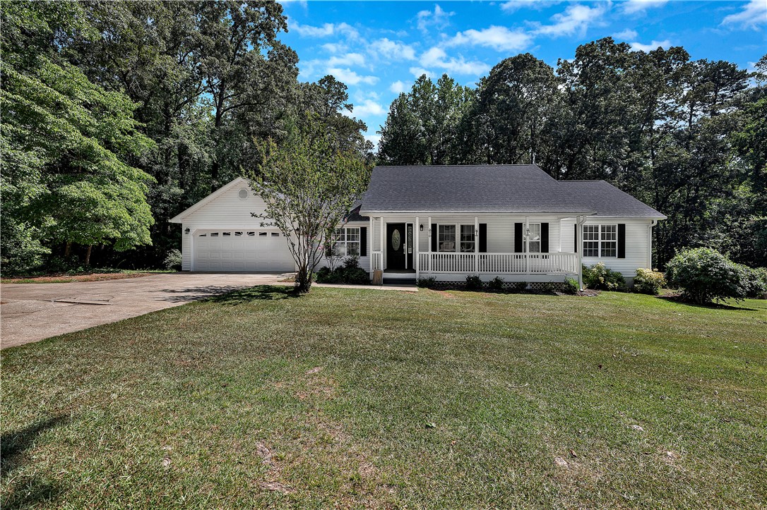 208 Playground Road Walhalla, SC 29691 - Photo 1 of 35 Gallery Image 1