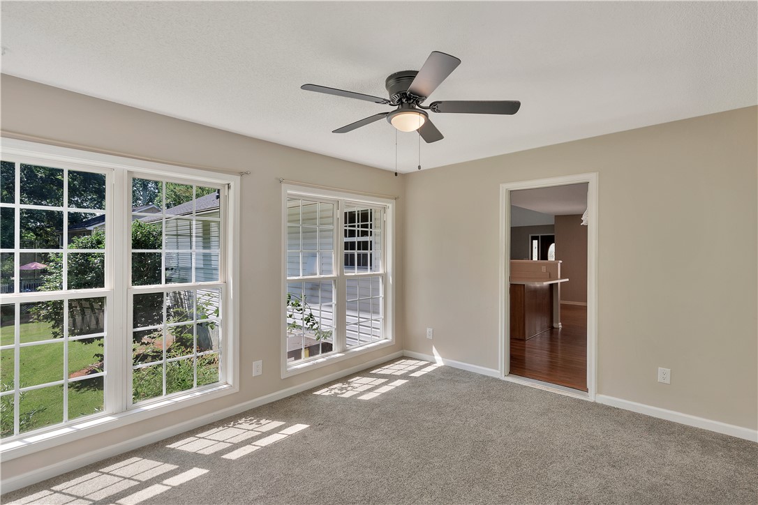 208 Playground Road Walhalla, SC 29691 - Photo 18 of 35 Gallery Image 18