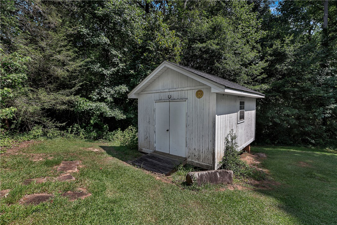 208 Playground Road Walhalla, SC 29691 - Photo 30 of 35 Gallery Image 30