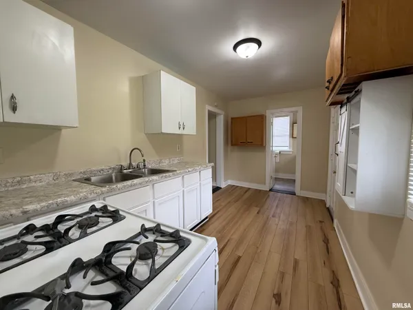 $52,900 | 519 North Charles Street, Macomb, IL 61455