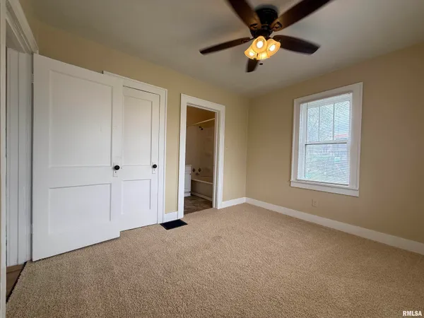 $52,900 | 519 North Charles Street, Macomb, IL 61455