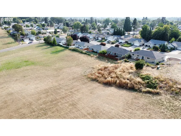 $590,000 | 350 View Point Terrace, Winston, OR 97496