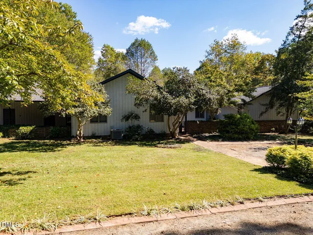 $775,000 | 9568 Highway 210, Four Oaks, NC 27524