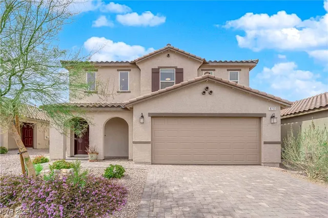 $2,850 | 8753 Vermont Vista Street, Las Vegas, NV 89113