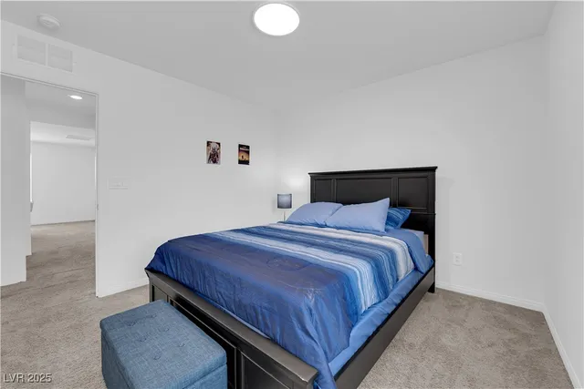 $2,850 | 8753 Vermont Vista Street, Las Vegas, NV 89113