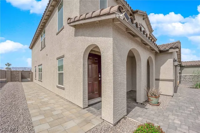 $2,850 | 8753 Vermont Vista Street, Las Vegas, NV 89113