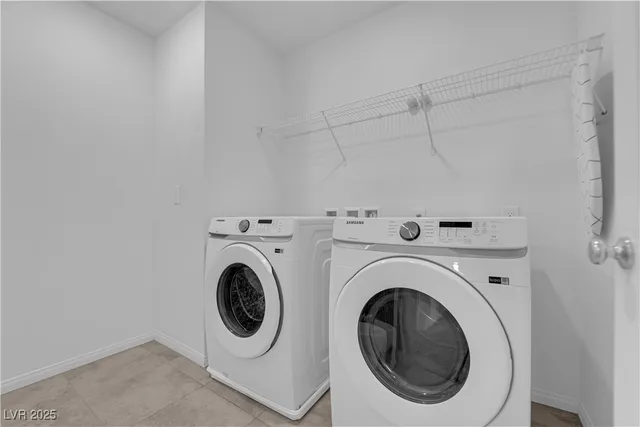 $2,850 | 8753 Vermont Vista Street, Las Vegas, NV 89113