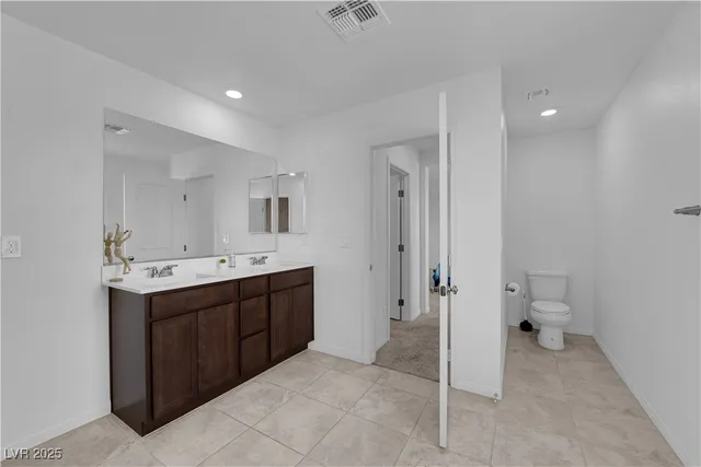 $2,850 | 8753 Vermont Vista Street, Las Vegas, NV 89113