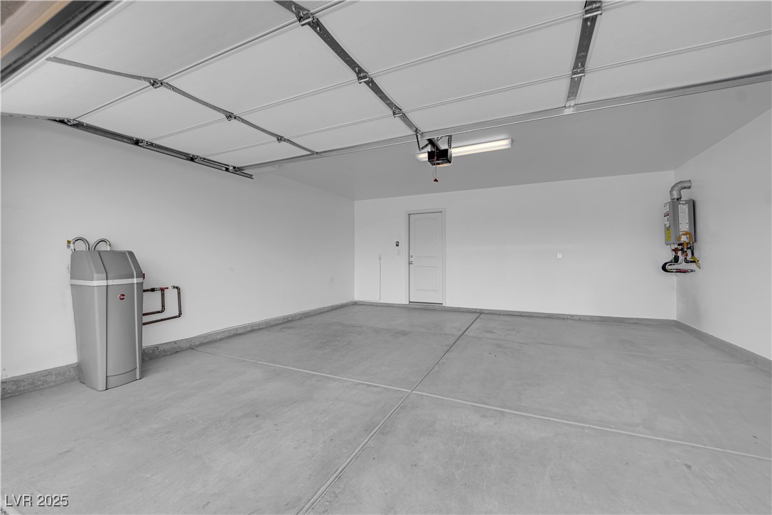 8753 Vermont Vista Street Las Vegas, NV 89113 - Photo 31 of 48