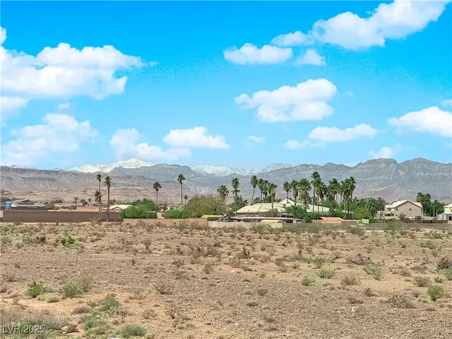 $2,850 | 8753 Vermont Vista Street, Las Vegas, NV 89113