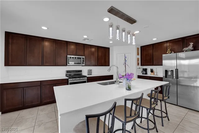$2,850 | 8753 Vermont Vista Street, Las Vegas, NV 89113