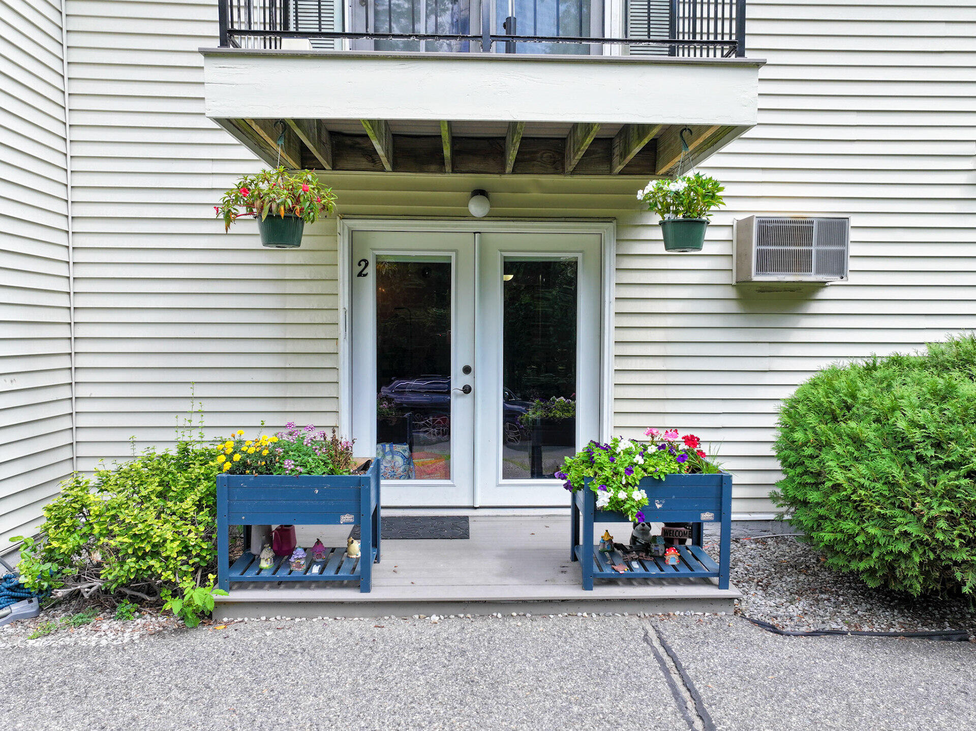 136 Old Winthrop Road, Unit 2 Augusta, ME 04330 - Photo 2 of 29 Welcome Home