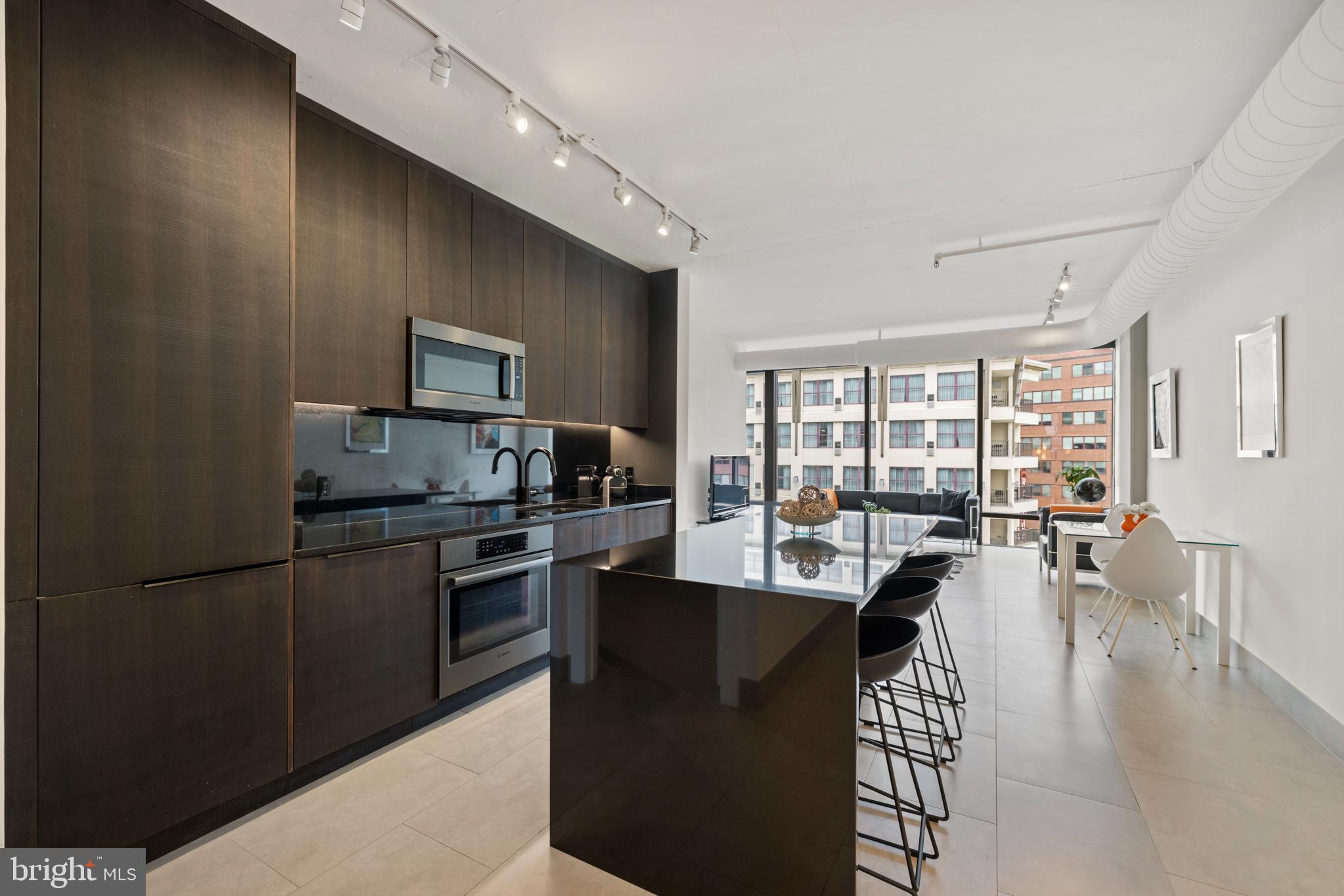 1133 14th Street Northwest, Unit 904 Washington, DC 20005 - Photo 3 of 31