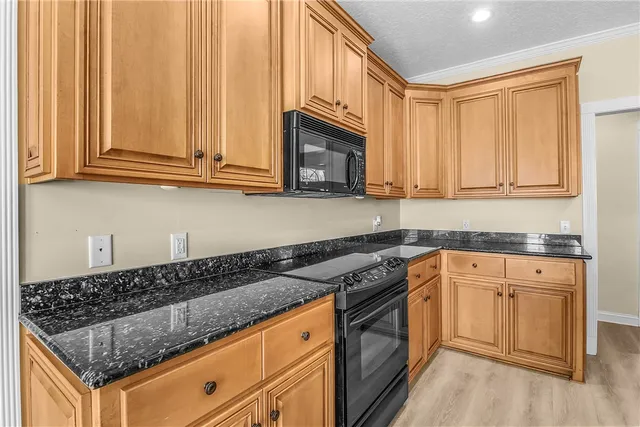 $569,000 | 1997 Coopers Point Drive Northeast, Townsend, GA 31331