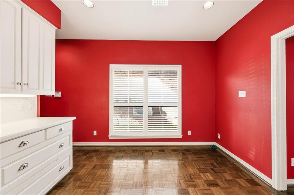 22 1 Main Place Benbrook, TX 76126 - Photo 22 of 40 a view of a livingroom with a window