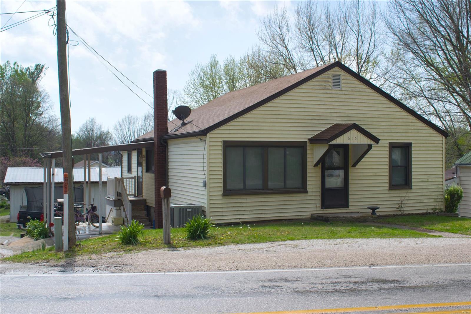 615 Bluff Road Prairie du Rocher, IL 62277 - Photo 3 of 35