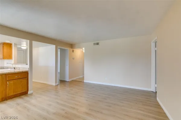 $1,315 | 1604 Justin Place, Henderson, NV 89011