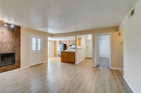 $1,315 | 1604 Justin Place, Henderson, NV 89011