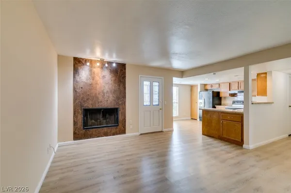 $1,315 | 1604 Justin Place, Henderson, NV 89011