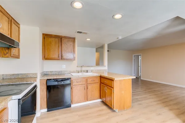 $1,315 | 1604 Justin Place, Henderson, NV 89011