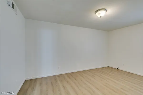 $1,315 | 1604 Justin Place, Henderson, NV 89011