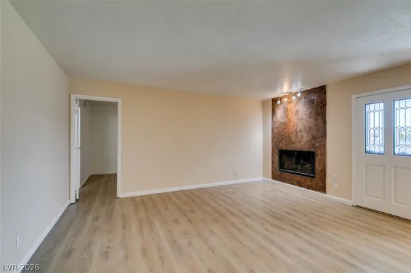 $1,315 | 1604 Justin Place, Henderson, NV 89011