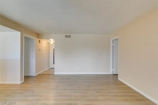 $1,315 | 1604 Justin Place, Henderson, NV 89011