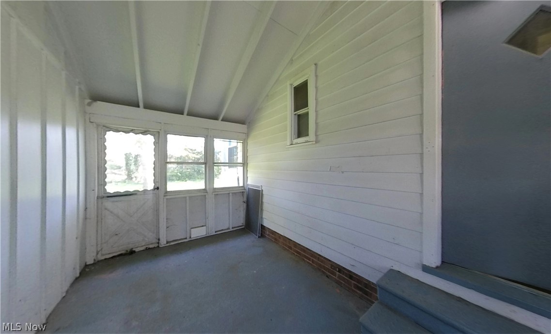 32819 Baldwin Road Solon, OH 44139 - Photo 9 of 11
