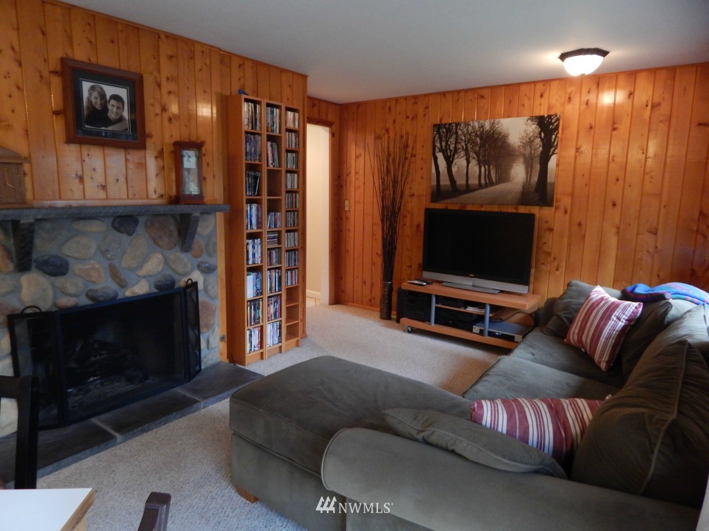 20411 96th Avenue Northeast Bothell, WA 98011 - Photo 7 of 25