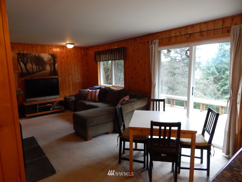 20411 96th Avenue Northeast Bothell, WA 98011 - Photo 8 of 25