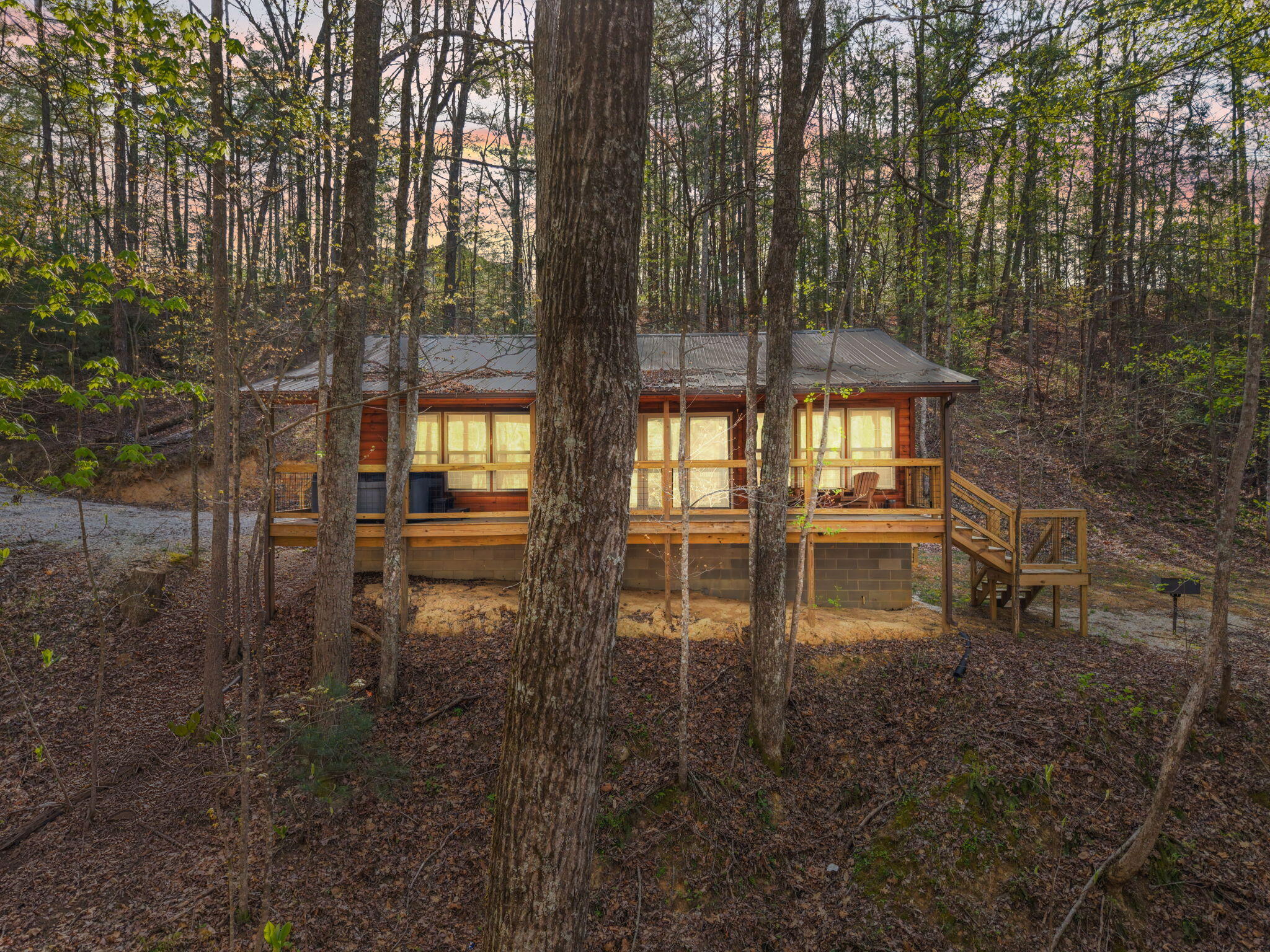 1134 Cliffview Road Zoe, KY 41397 - Photo 2 of 49 1-web-or-mls-DJI_20260412101945_0017_D