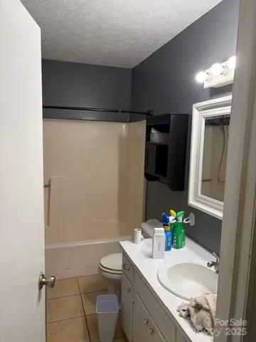 $275,000 | 3166 Holly Road, Connelly Springs, NC 28612