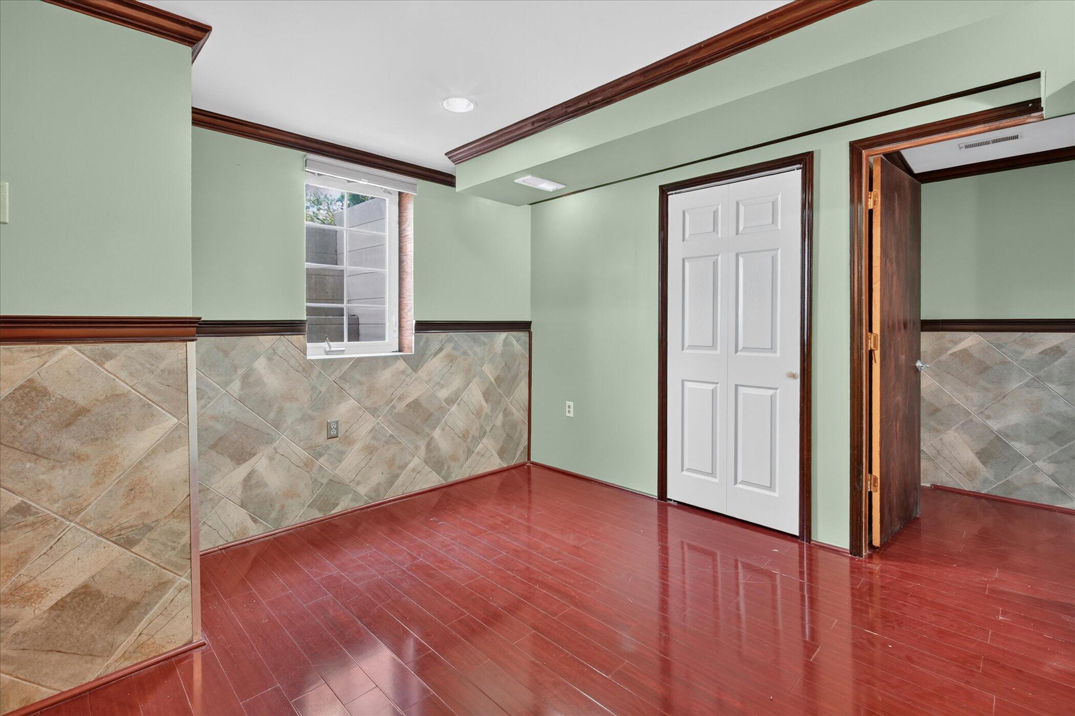 49816 Potomac Road, Unit 81 Canton, MI 48188 - Photo 34 of 49 38-49816-Potomac-Rd-Canton-Township-Wind