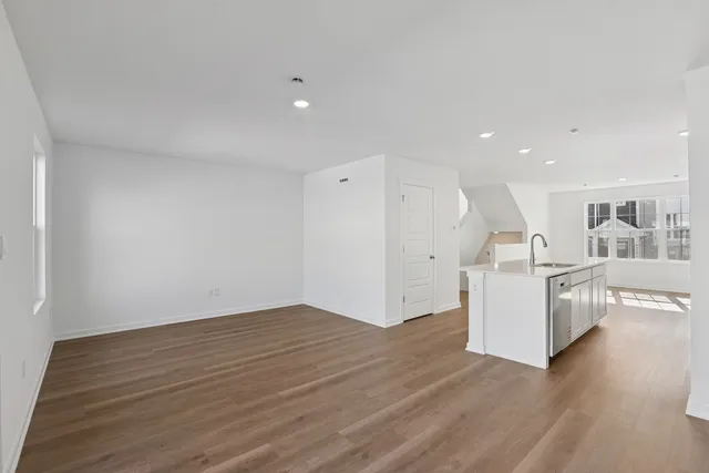 $304,990 | 6500 Linden Trail, Unit B, Wonder Lake, IL 60097