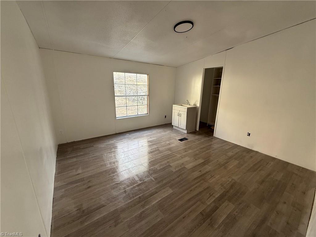 620 Frank Fleer Road Lexington, NC 27292 - Photo 10 of 18