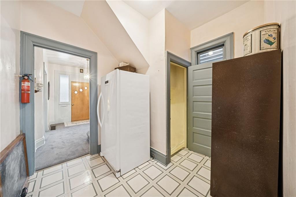 24 5th Street Aspinwall, PA 15215 - Photo 10 of 37