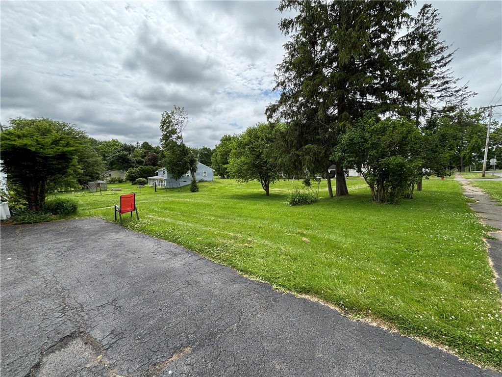 352 Vienna Street Arcadia, NY 14513 - Photo 4 of 22