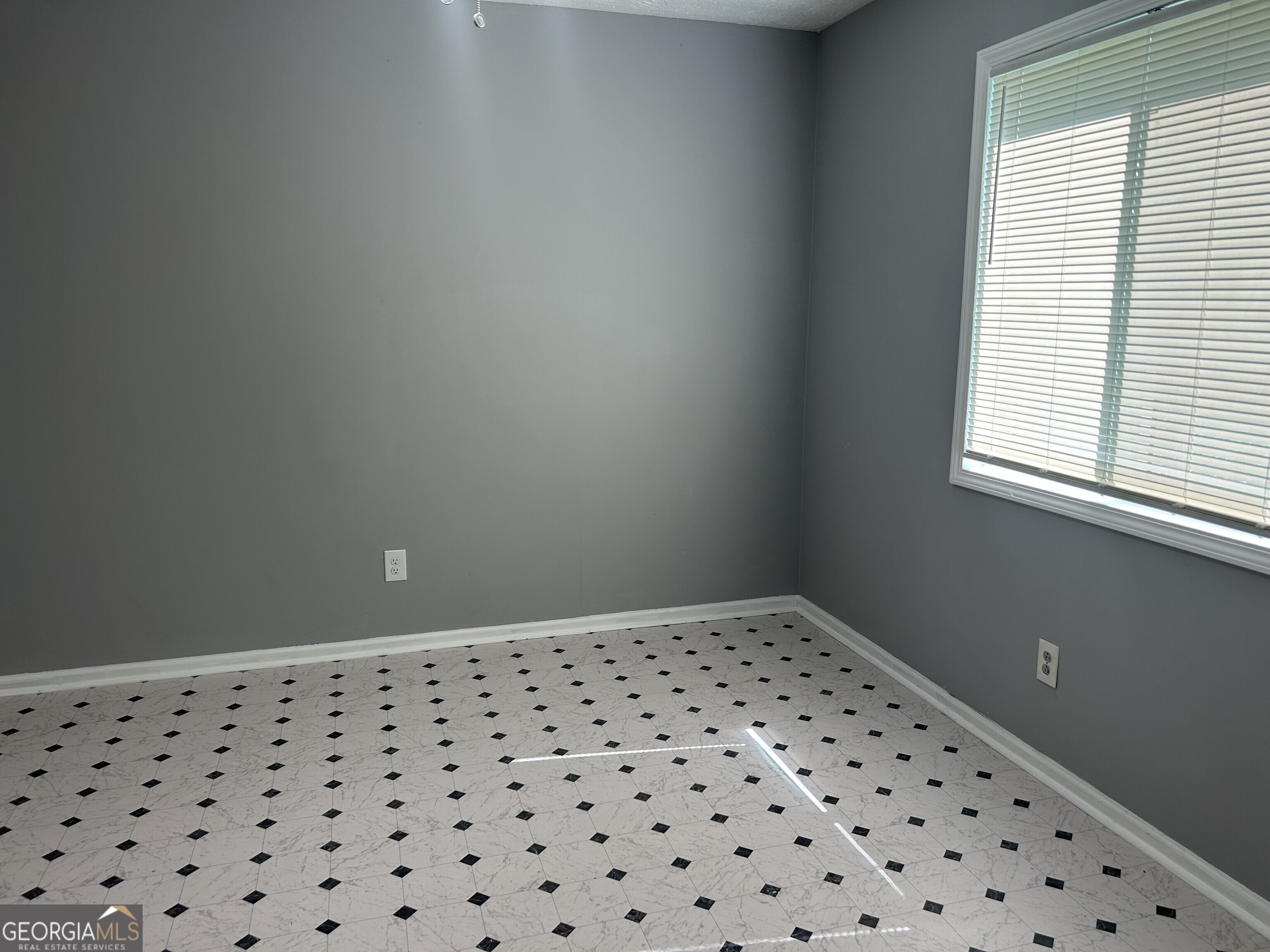 131 Roy Huie Road Riverdale, GA 30274 - Photo 7 of 27